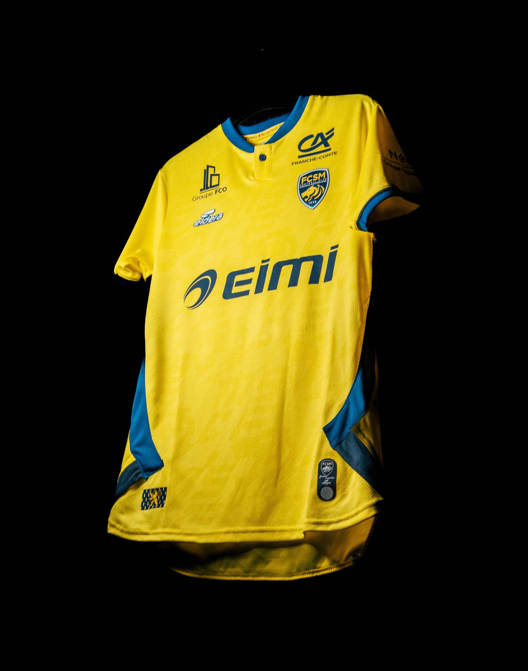MAILLOT DOMICILE JUNIOR 2025/26