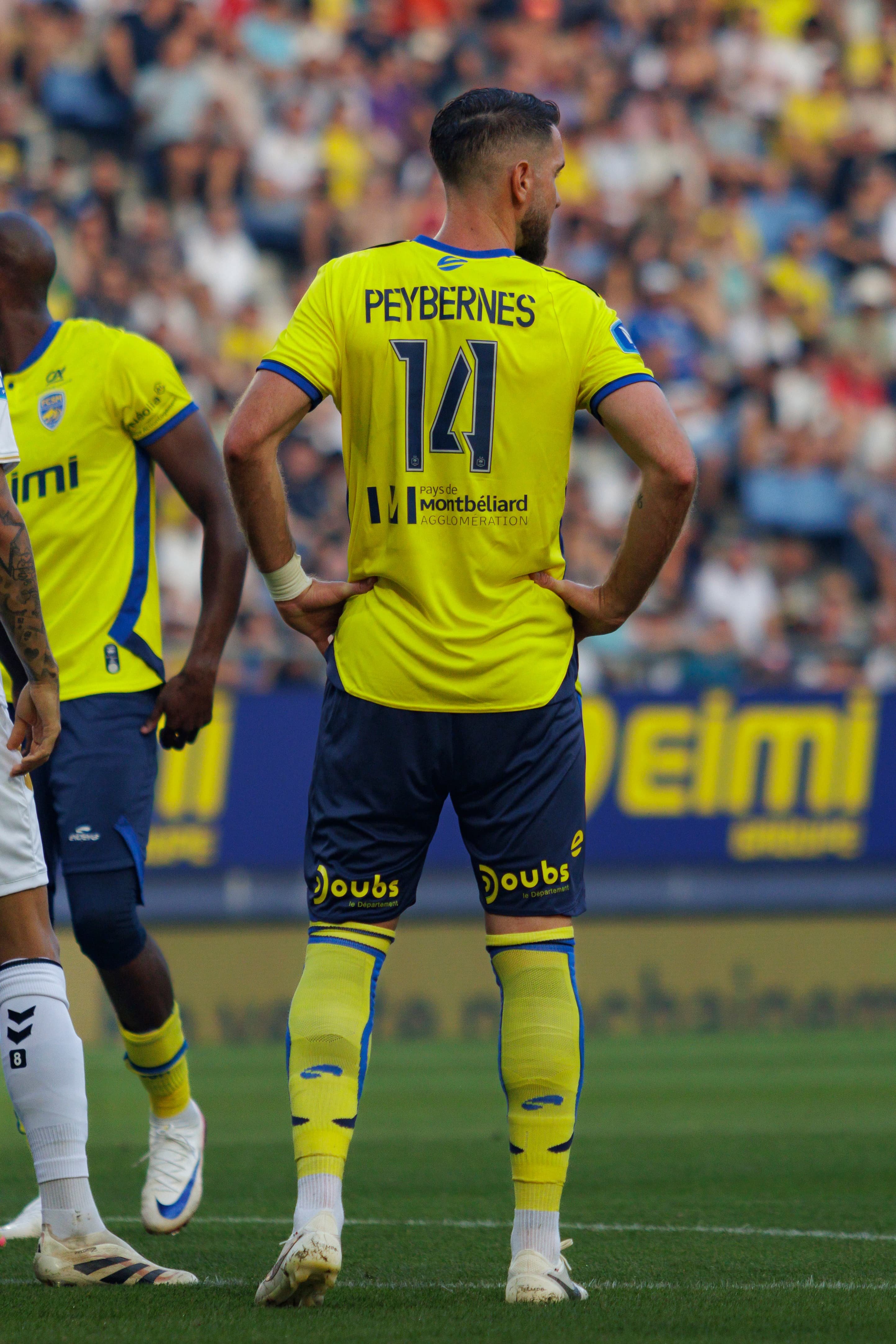 SHORT DOMICILE - SAISON 2025/26