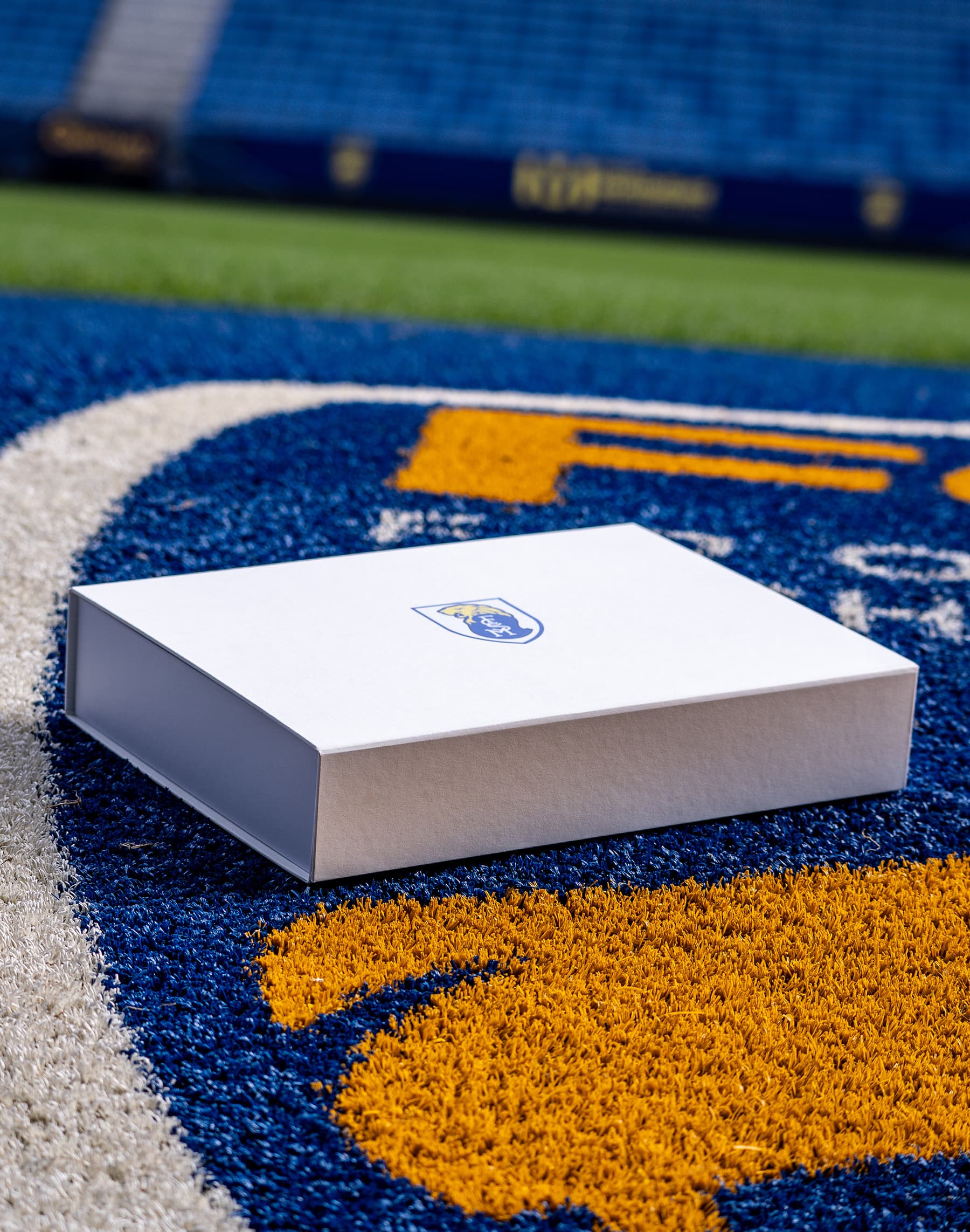 Box retro collector FCSM x PEUGEOT