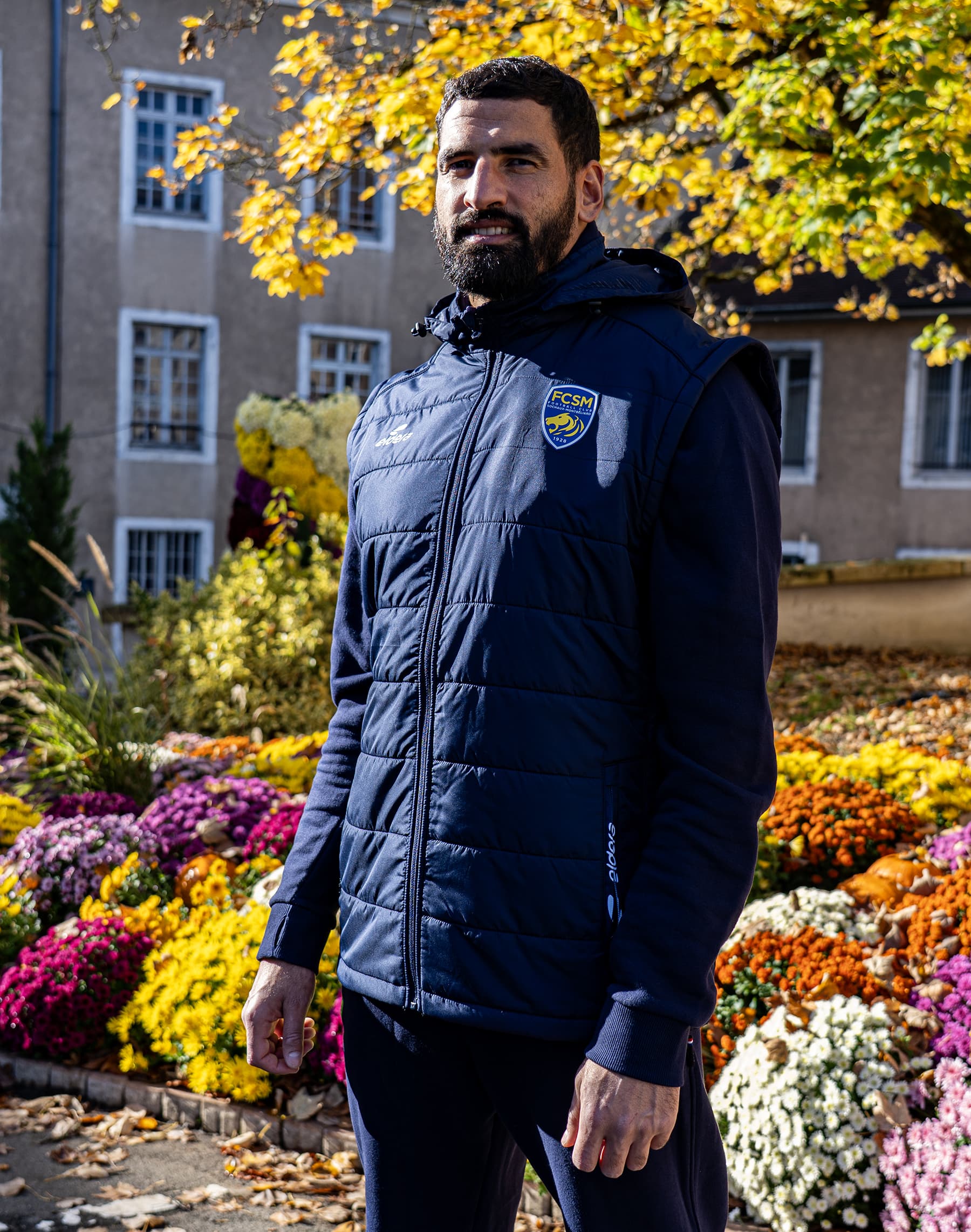 BLOUSON MARINE AVEC MANCHES AMOVIBLES