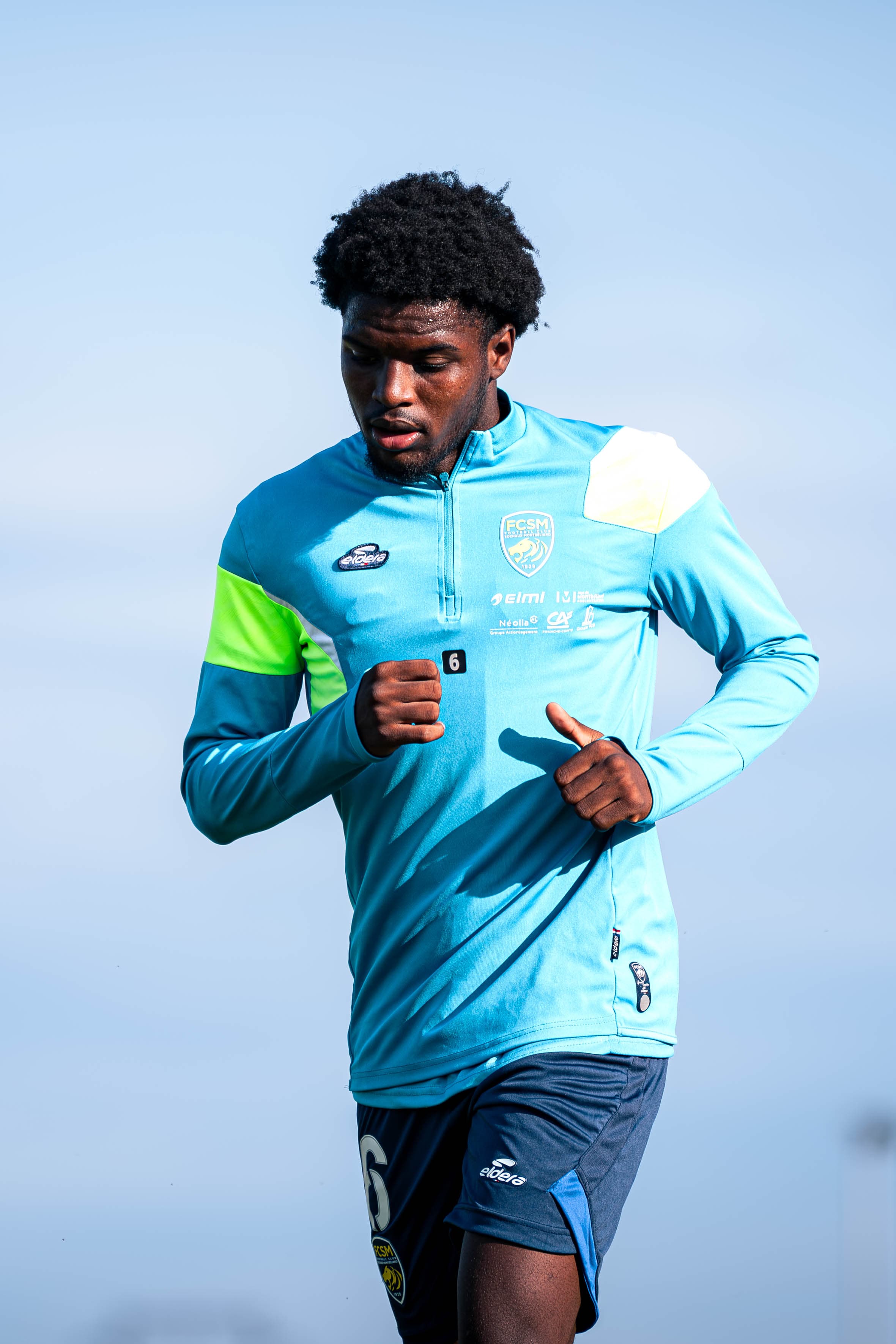SWEAT TRAINING JOUEUR - ADULTE
