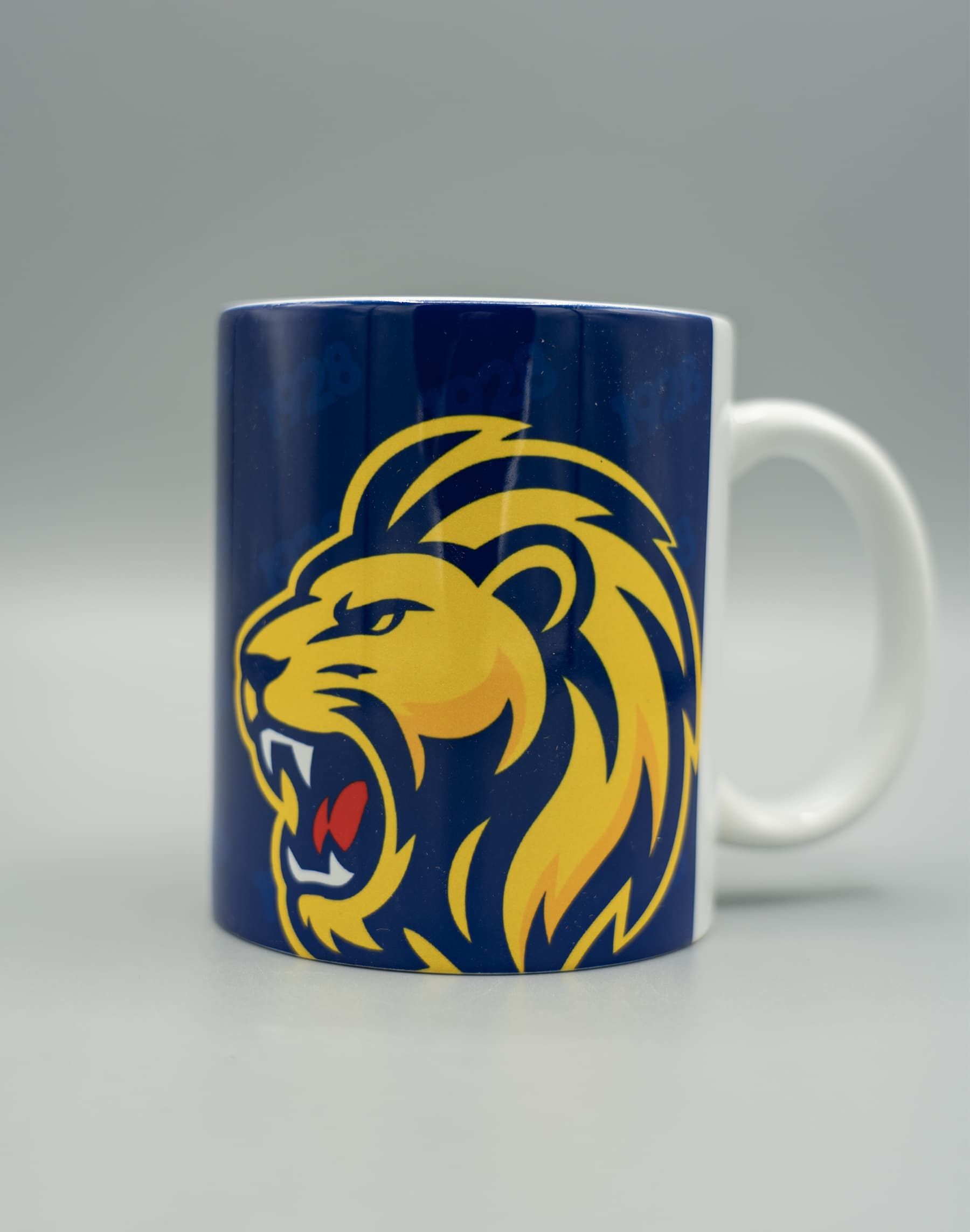MUG LION