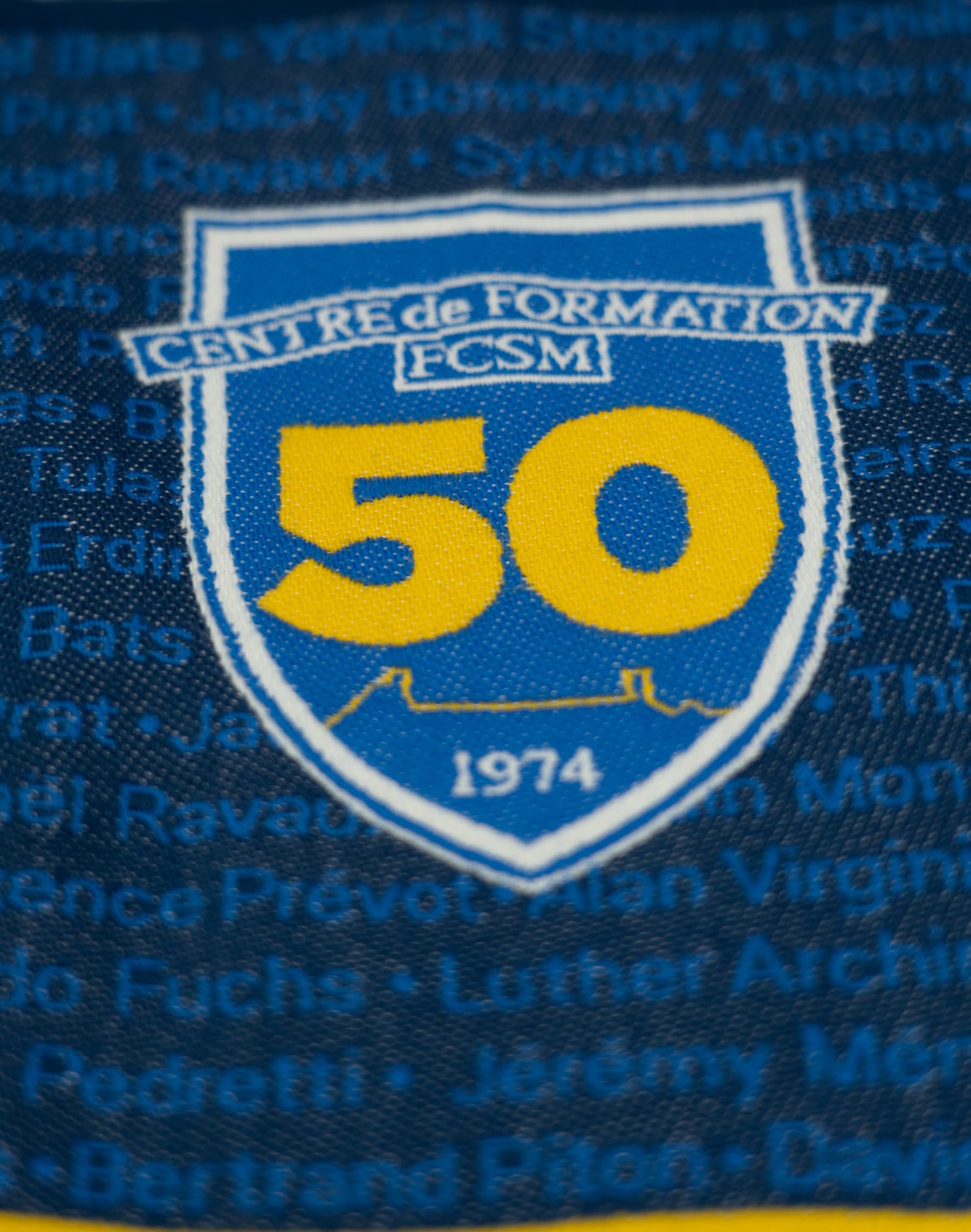 ÉCHARPE COLLECTOR – 50 ANS DU CENTRE DE FORMATION