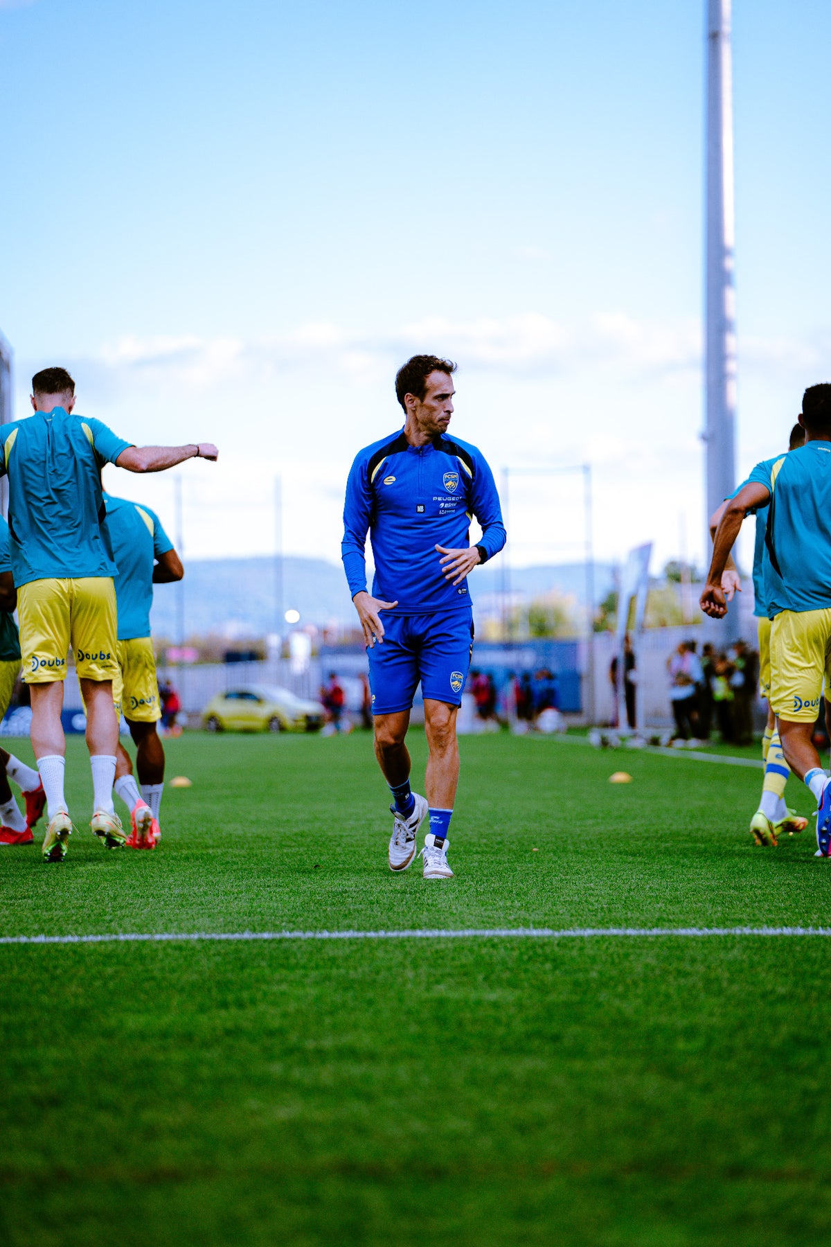 SWEAT TRAINING STAFF